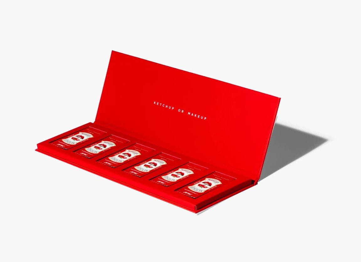 Бренд Рианны выпустил блеск для губ в виде кетчупа