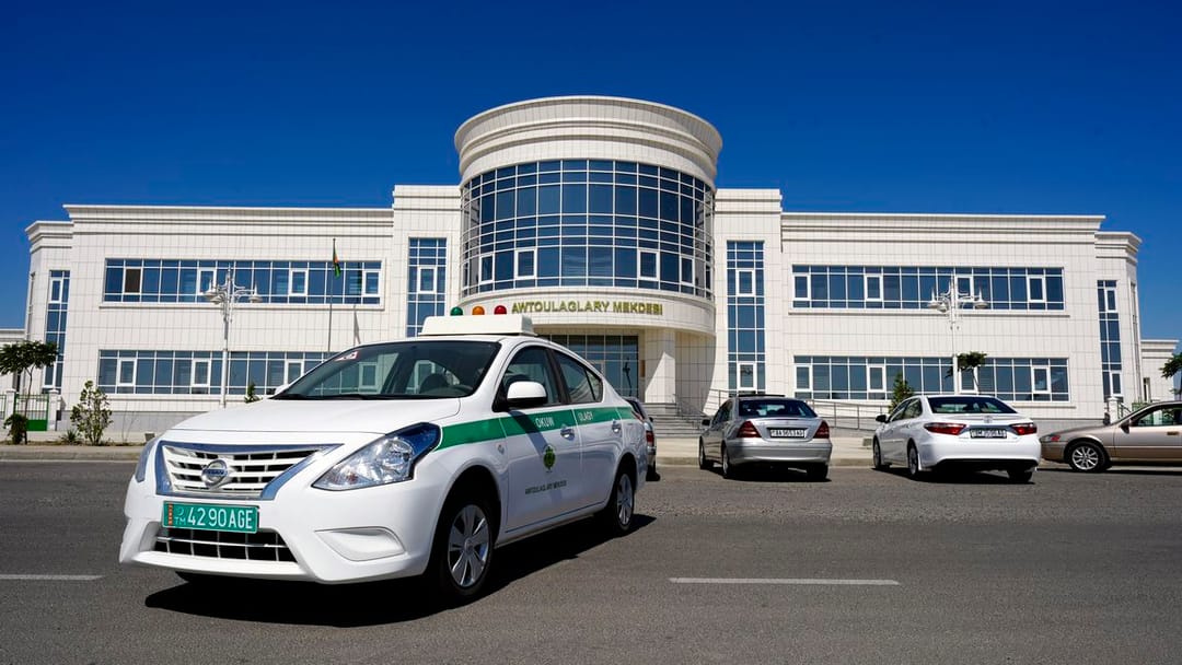 Объединение автомобильных школ Туркменистана приглашает желающих на обучение вождению на все категории