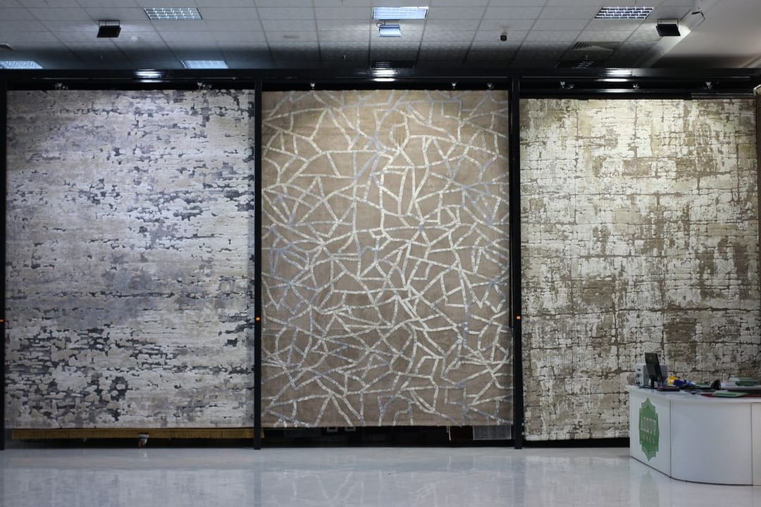 Fotoreportaž: "Arzuw haly" dükanynda dürli halylaryň görnüşleri