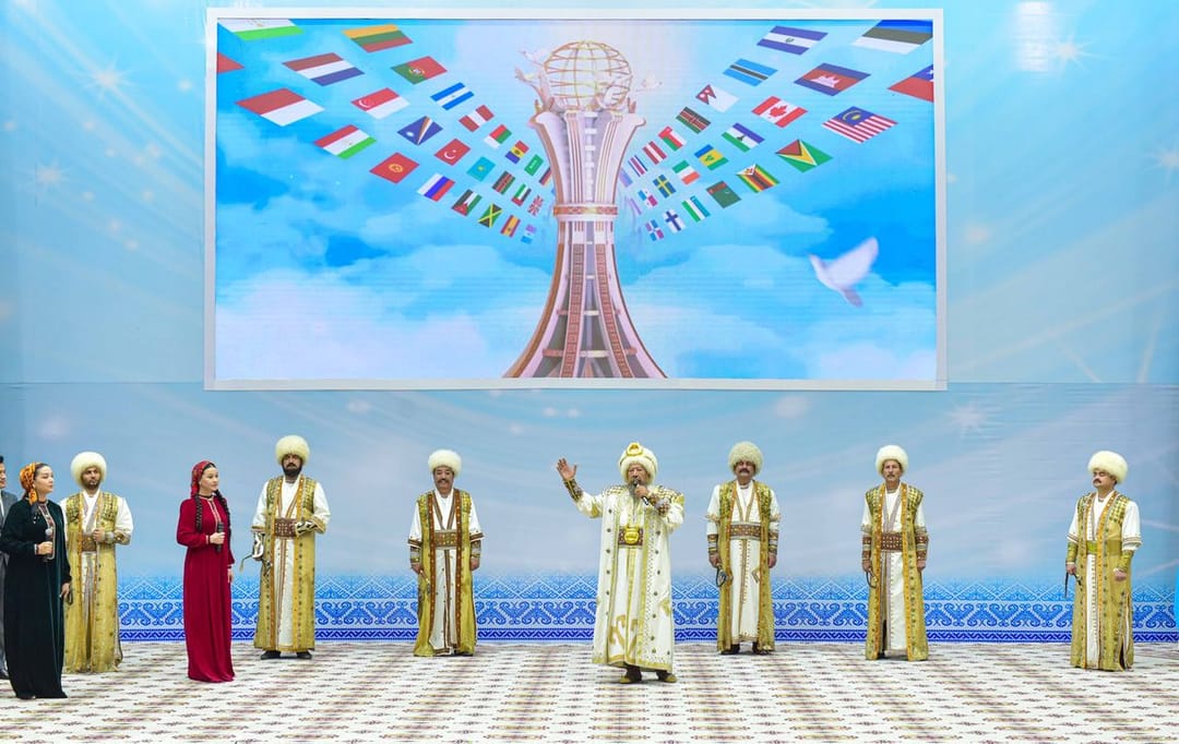 Aşkabat'ta düzenlenen ve tarafsızlığa ilişkin yeni BM kararına adanan konferastan fotoğraflar