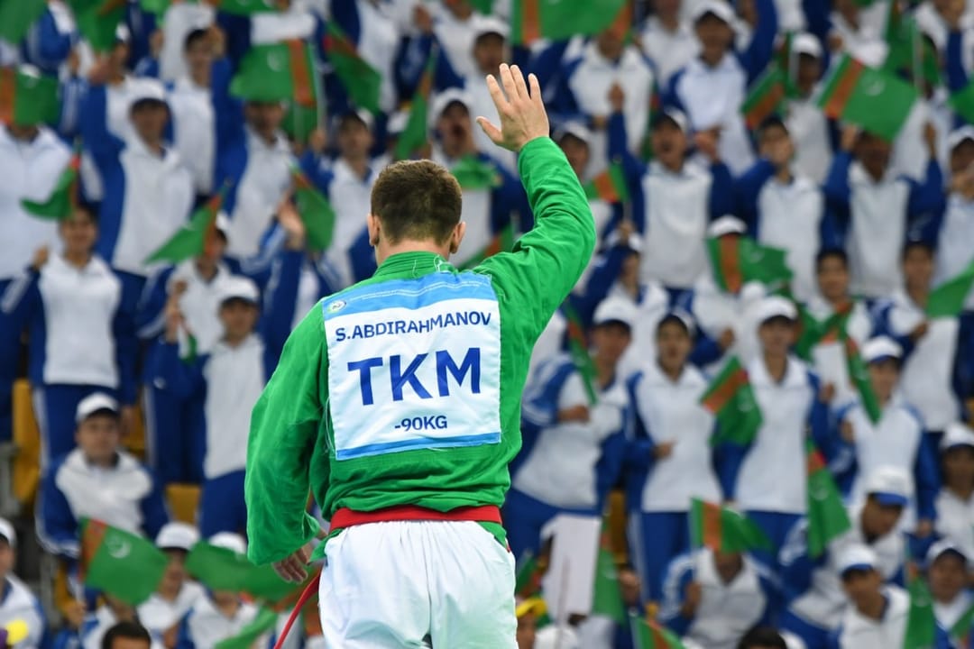 Туркменский борец Абдырахманов вышел в финал ЧМ-2023 по курашу в Ашхабаде