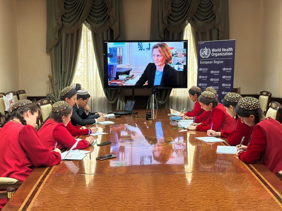 ВОЗ в Туркменистане инициировала курс разговорного английского языка для студентов-медиков