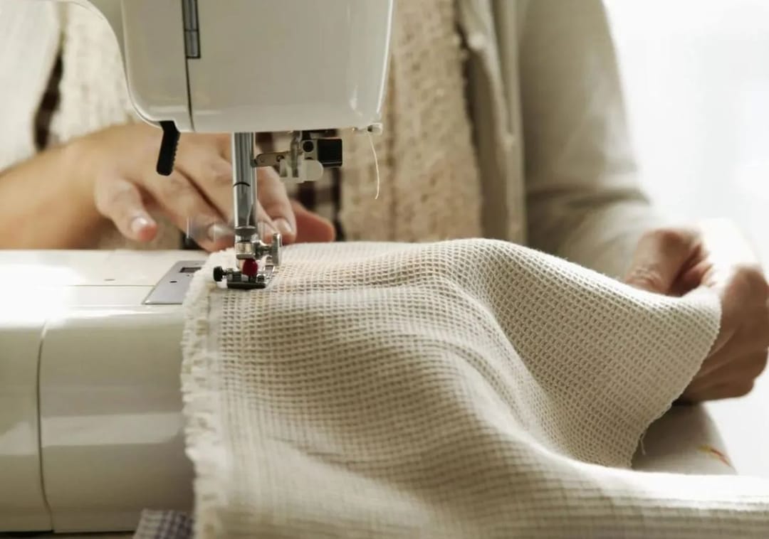 Bereket şäherindäki tikin kärhanasynda şu ýylyň ýanwarynda 1 million manatlykdan gowrak iş edildi 