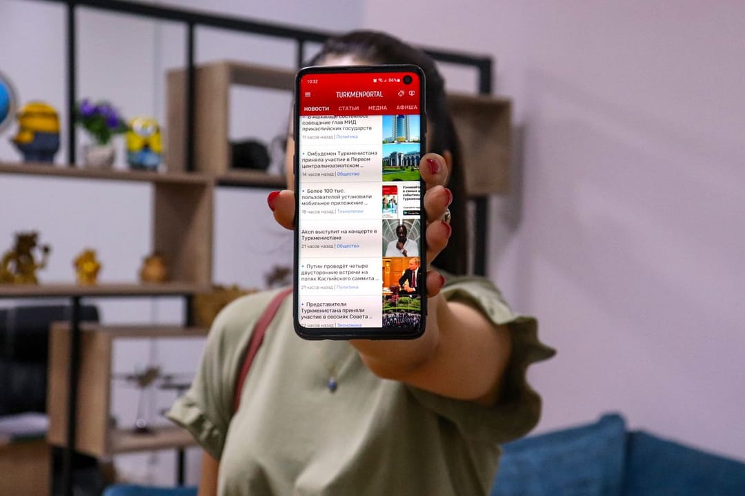 Turkmenportal mobil goşundysyny ulanyjylaryň sany 100 müň adamdan geçdi