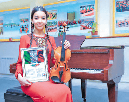 Скрипачка Айболек Мухыева – лауреат VI Римского Международного конкурса