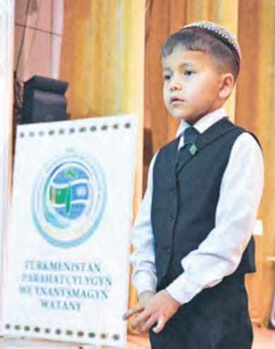 A child with unique abilities was revealed at a children's creative competition in Lebap