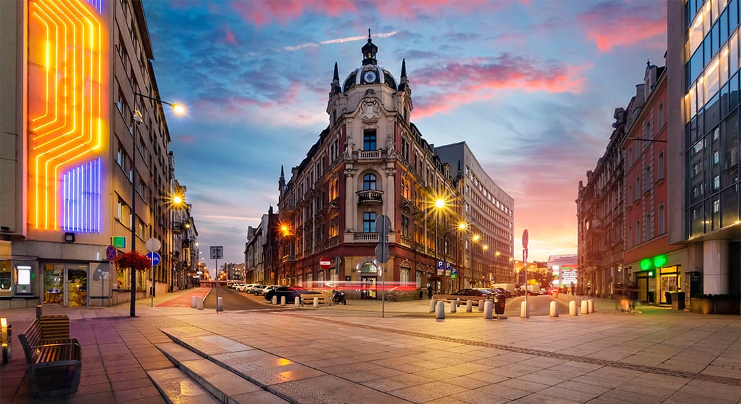 Туркменские студенты приняли участие в Международной студенческой олимпиаде по математике в Польше