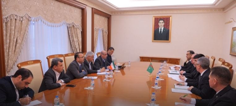 Eýranyň Gümrük edarasynyň wekiliýeti iş sapary bilen Aşgabatda boldy 