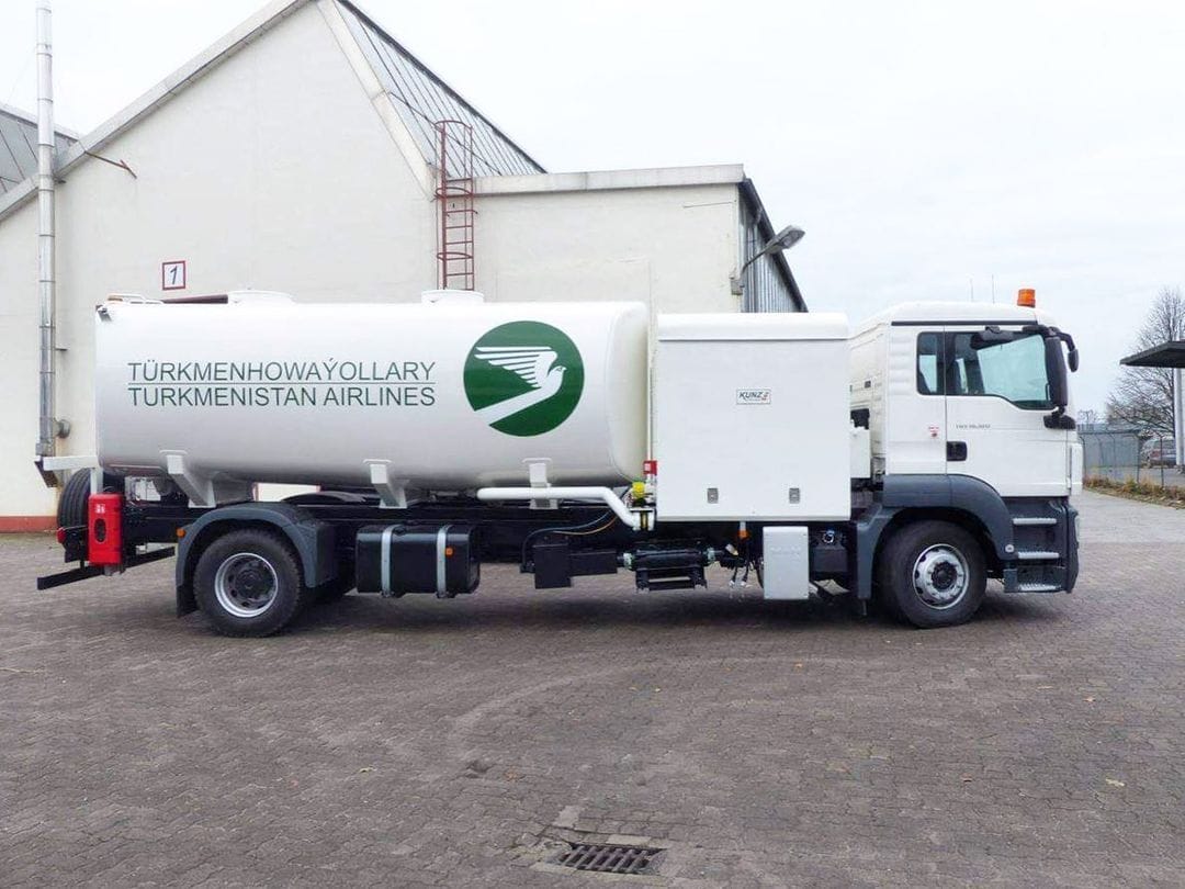 Туркменистан закупит в Швейцарии спецтехнику для коммунальных услуг