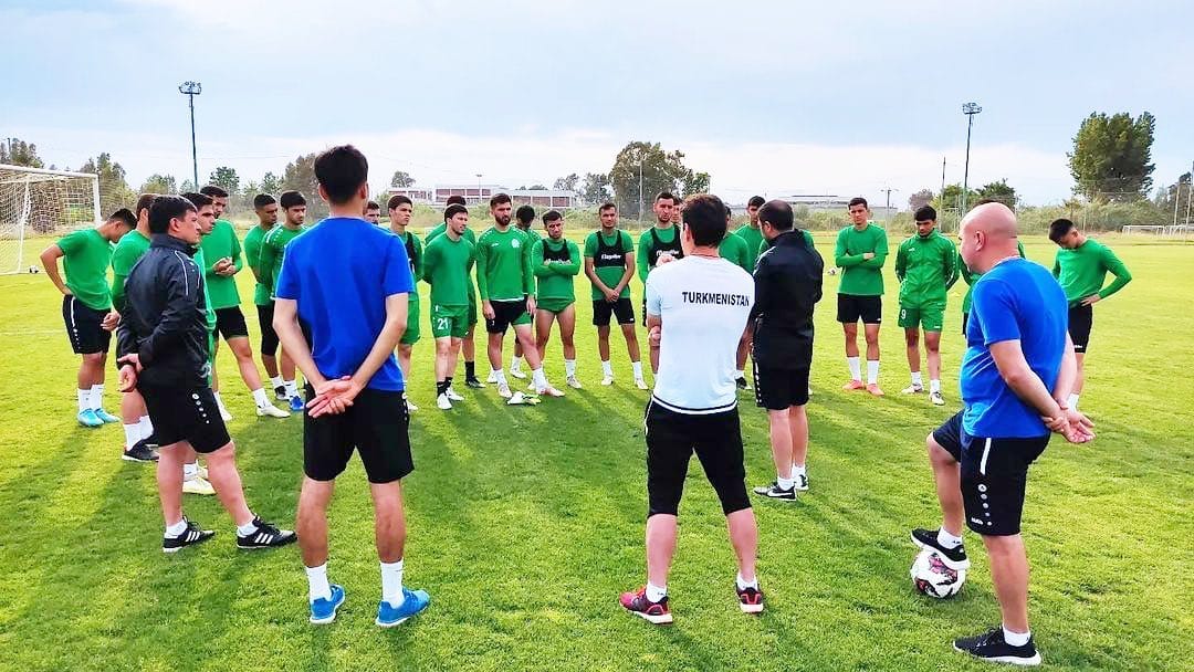 Молодёжная сборная Туркменистана готовится к Кубку Азии-2022 в Анталье