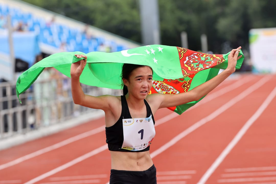 Sabina Kasymjanova won the bronze of the “Children of Asia” sports games in the 1500 meters