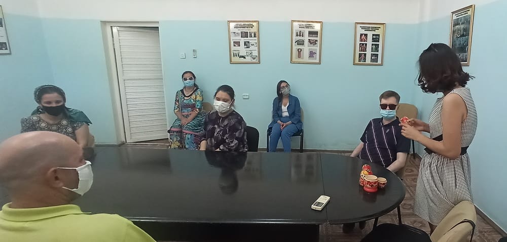 В Ашхабаде проведен тренинг «Слепота – это не приговор!»