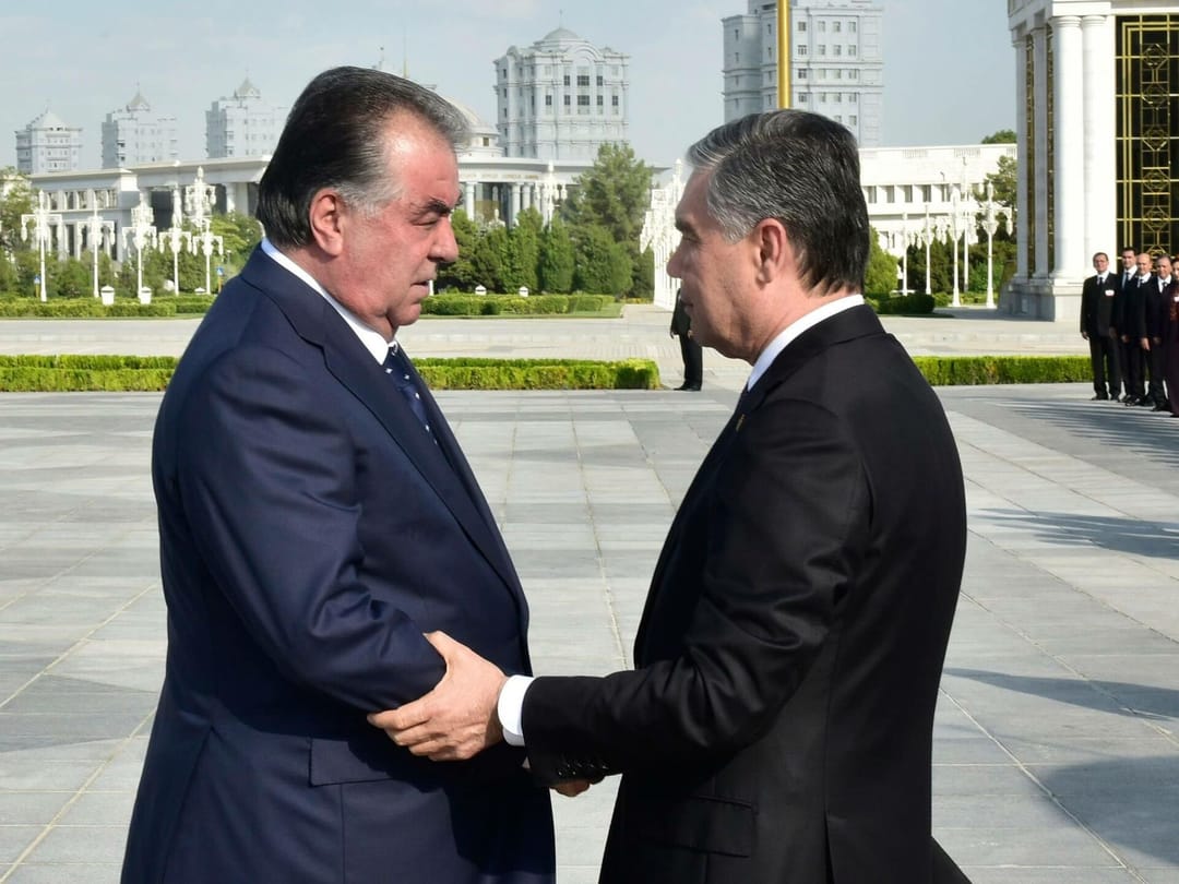 Gurbanguly Berdimuhamedov and Emomali Rahmon discussed the bilateral agenda during a telephone conversation