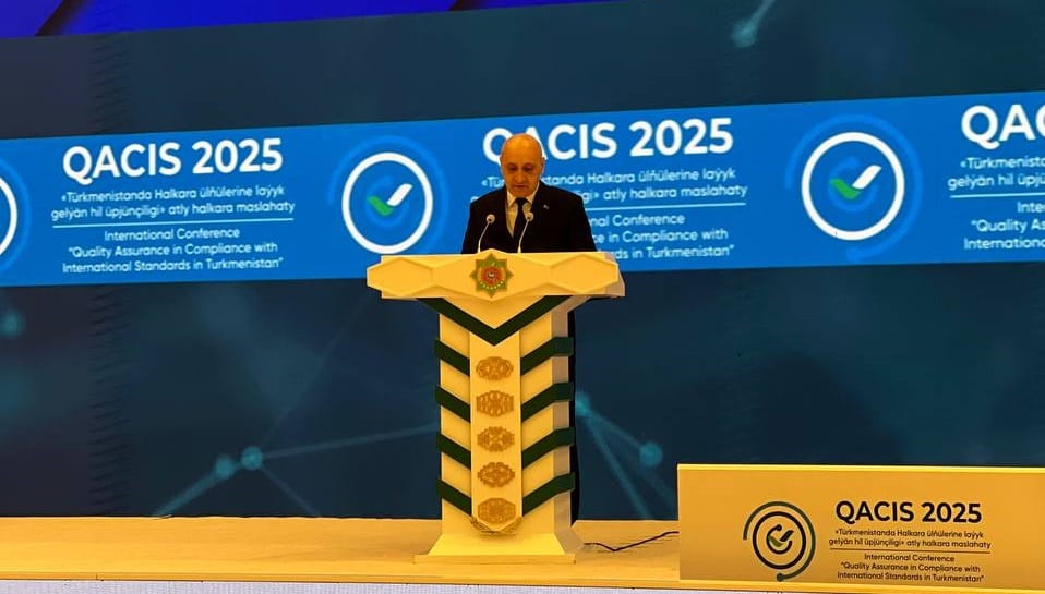 В Туркменистане работают над внедрением ИИ в различные сферы экономики