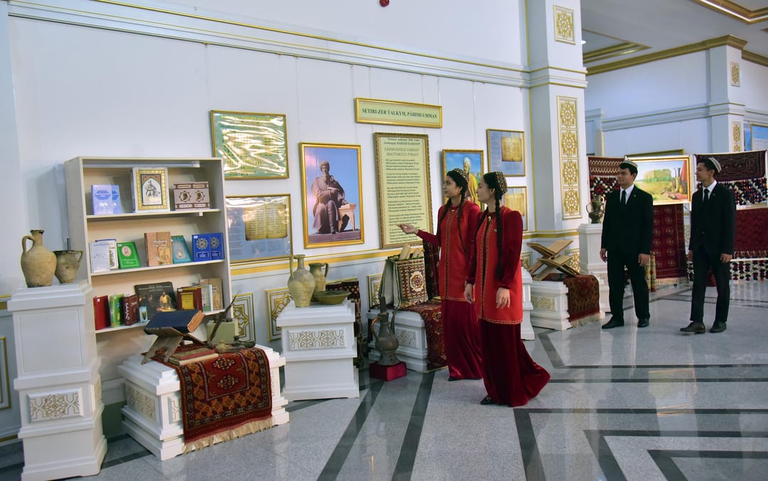 В Историко-краеведческом музее Лебапского велаята Туркменистана состоялось торжество по случаю провозглашения девиза 2024 года