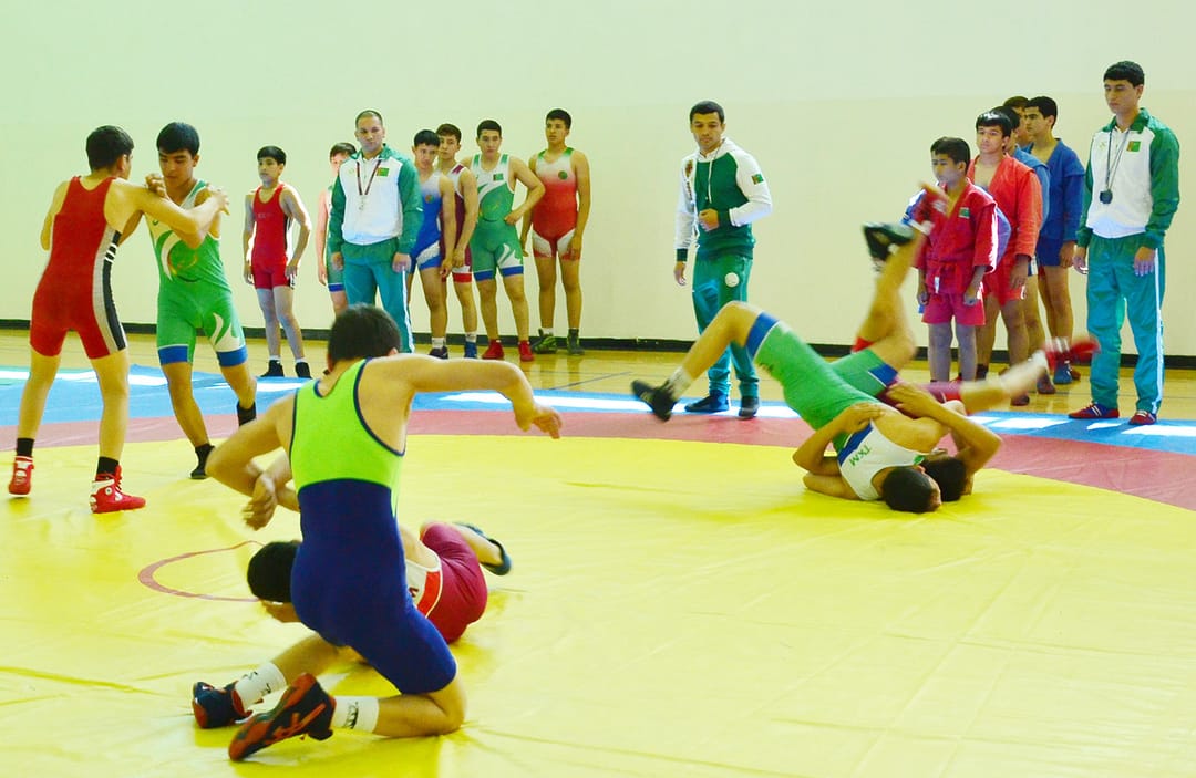 Средняя спортивная школа «Олимп» объявляет приём на 2020/2021 учебный год 