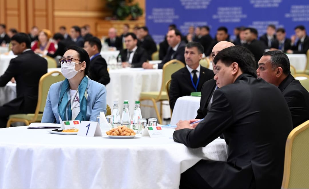 Туркменистан предложил Кыргызстану провести совместный бизнес-форум