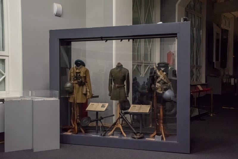 Leningradyň goranyş we gabaw muzeýinde türkmenleriň şäheri nädip gorandygy gürrüň berler