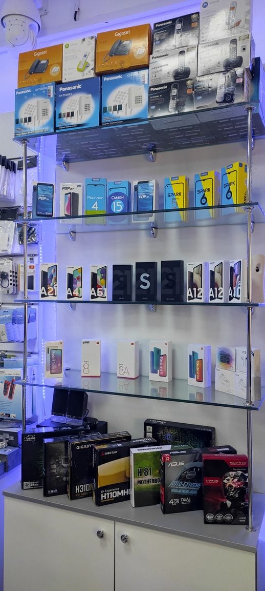 «Rysgal Kompýuter» предлагает покупателям новые смартфоны TECNO