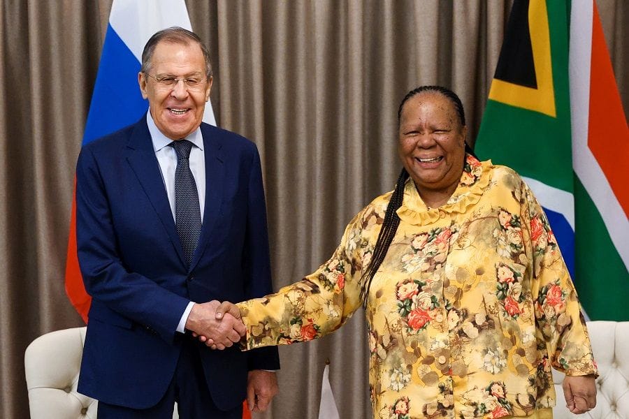 The head of the South African Foreign Ministry joked about the popularity of Lavrov among journalists
