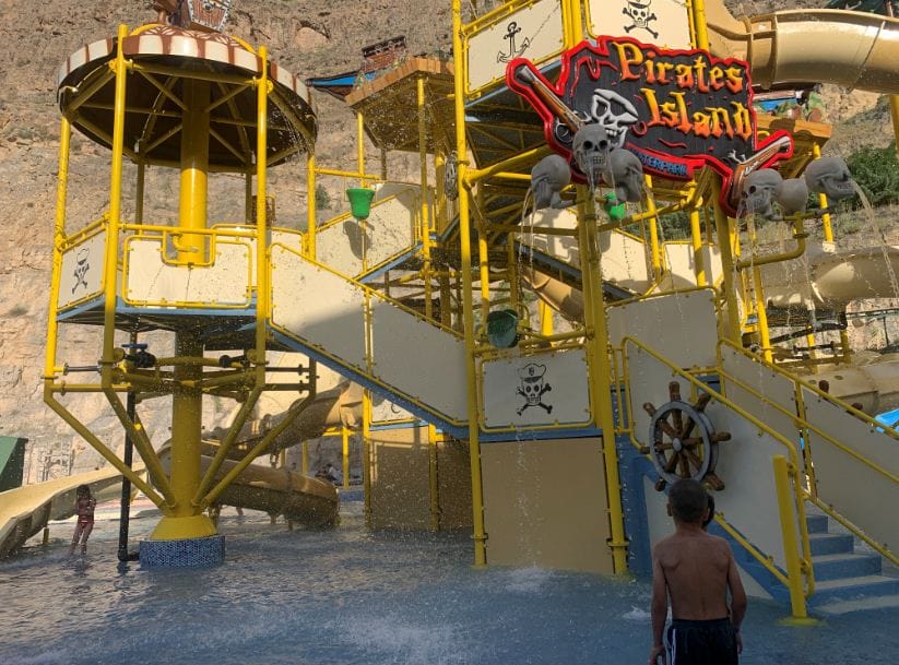 Аквапарк «Гала» открыл купальный сезон в Ашхабаде