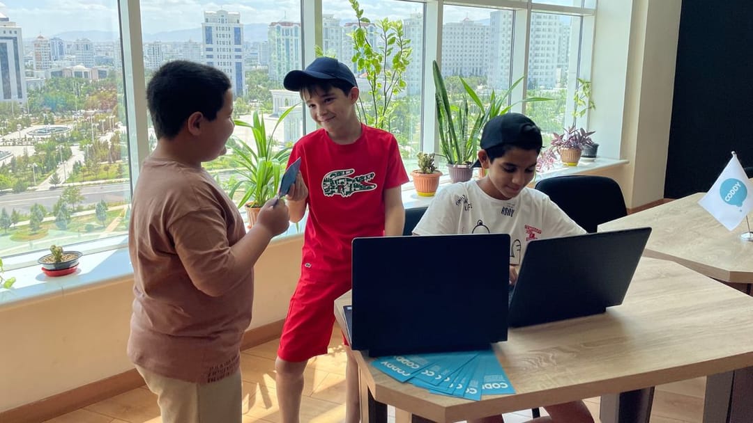 Школа Coddy приглашает школьников на курсы программирования