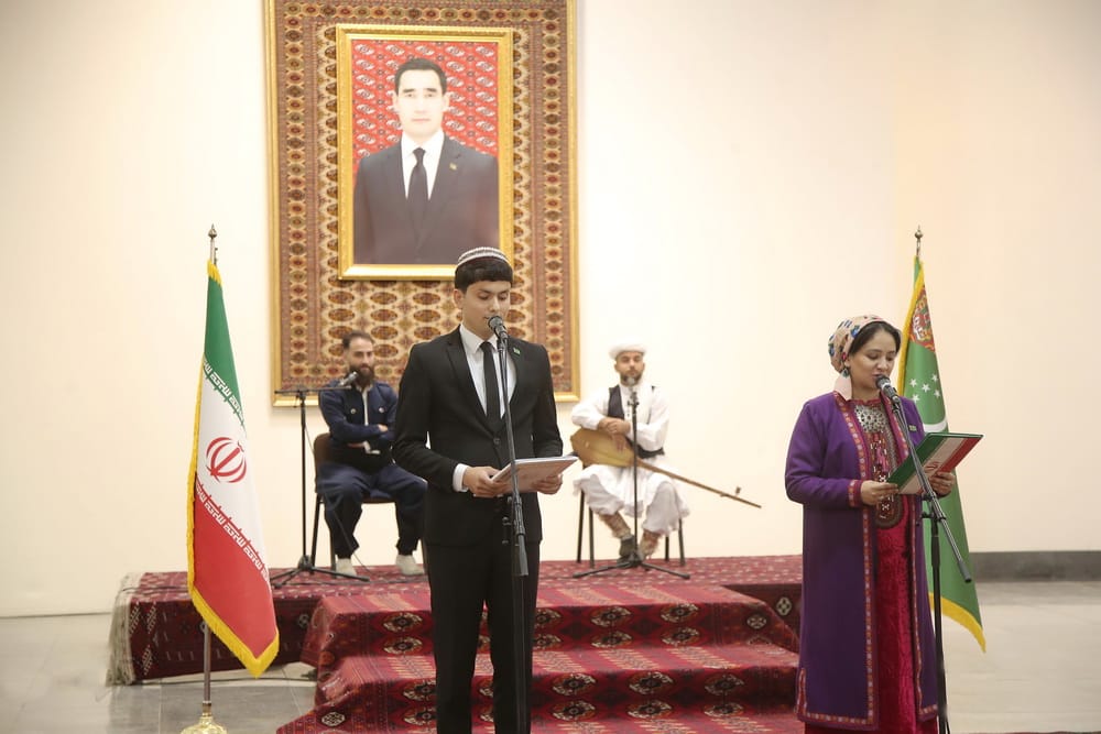 В Ашхабаде открылся туркмено-иранский туристический фестиваль