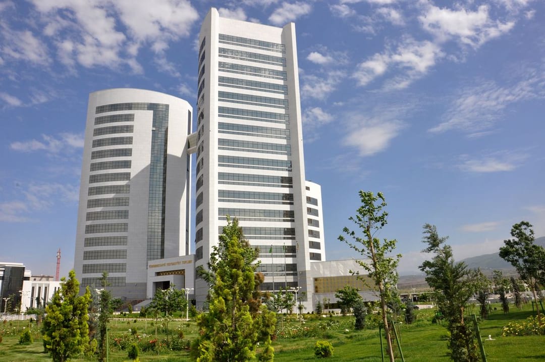 В Туркменистане утверждено Положение об особенностях порядка расчета средней заработной платы