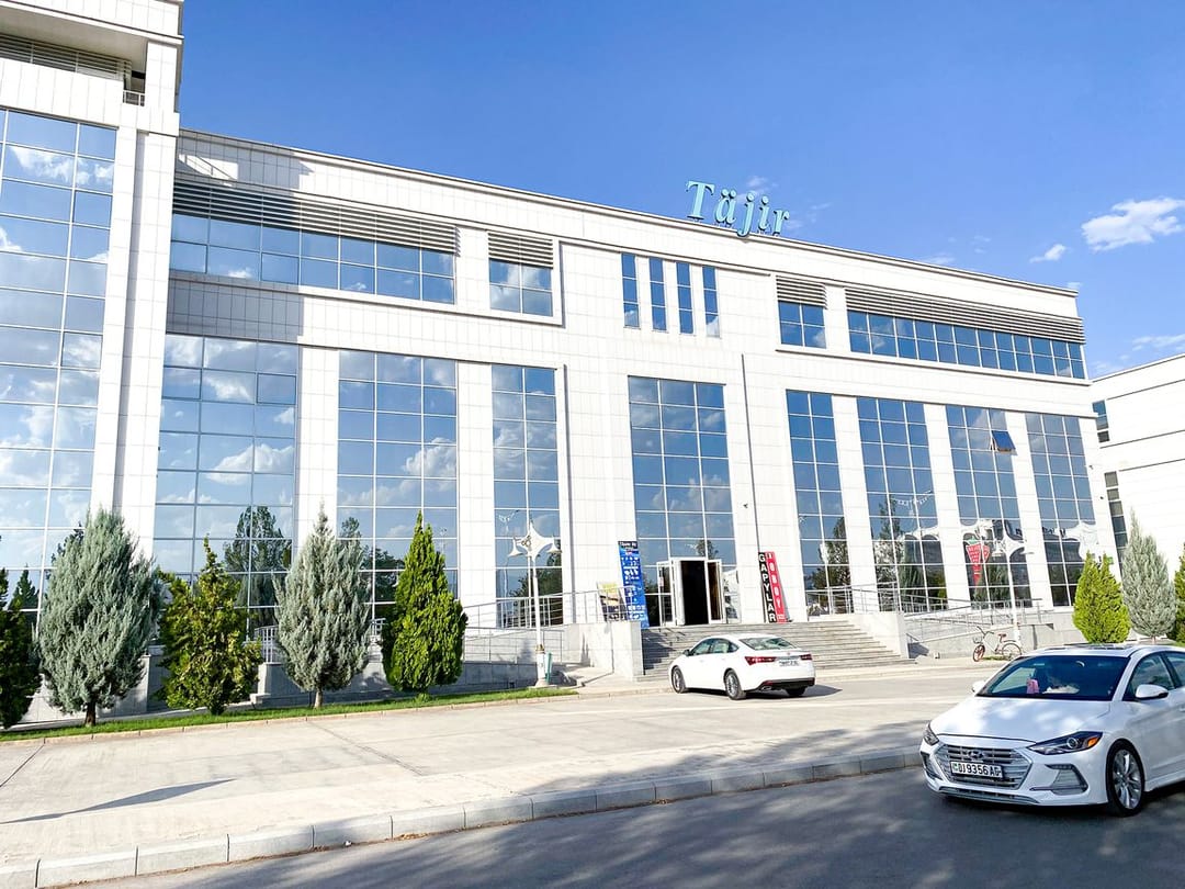 Awtohyzmat will assist in the preparation of documents for car ownership