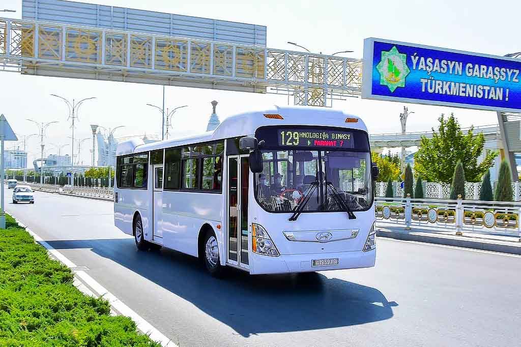 Маршруты двух автобусов Ашхабада изменятся с 21 апреля