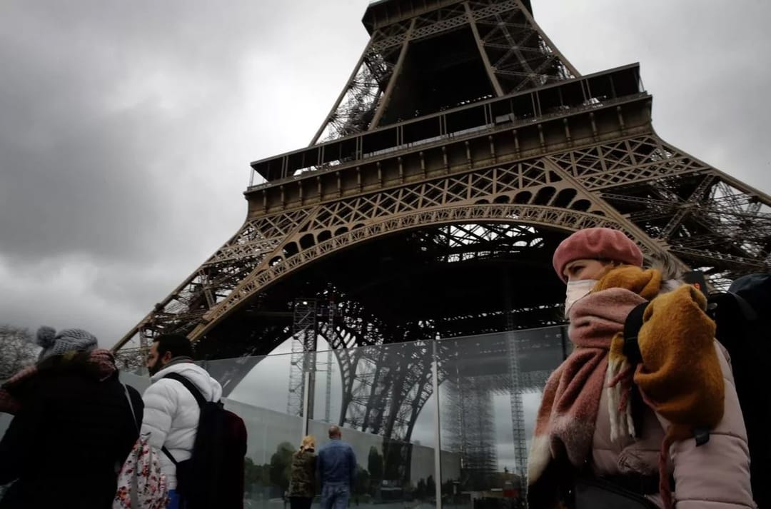 Карантин во Франции приведет к закрытию 150 тыс. магазинов