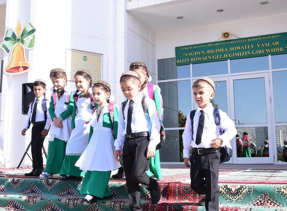 В Байрамали откроют новую школу с гуманитарным уклоном