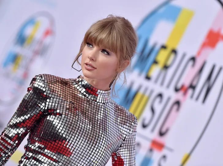 Taylor Swift fans staged a small "earthquake" in Seattle