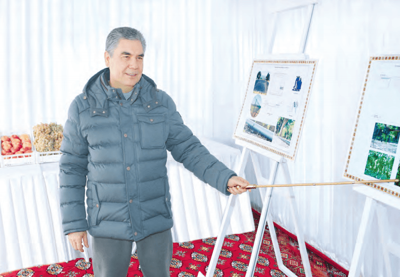 Президент Туркменистана ознакомился с состоянием подсобных хозяйств силовых структур