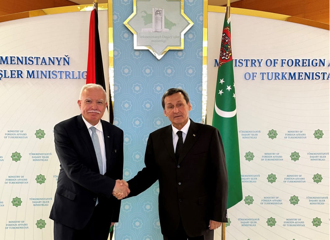 The Foreign Ministers of Turkmenistan and Palestine discussed the prospects for expanding cooperation