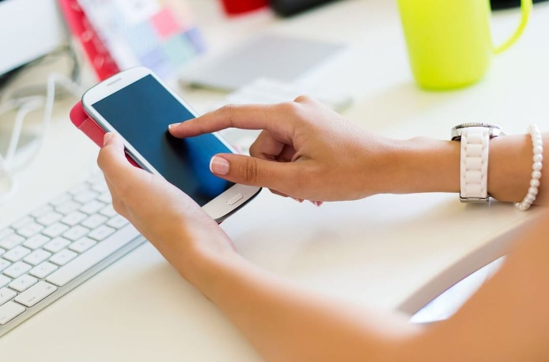 Iň şöhleli smartfonlaryň sanawy neşir edildi