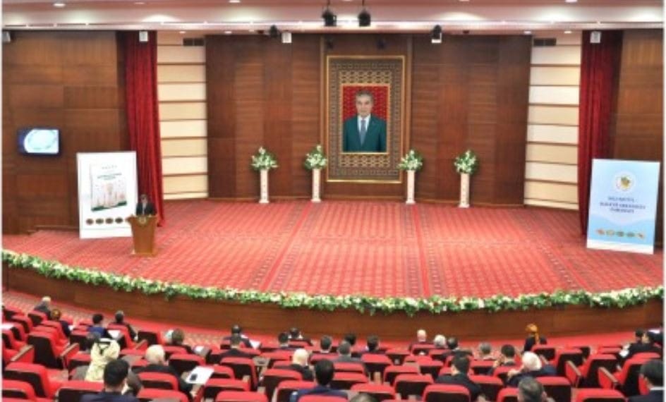 Aşgabatda Türkmenistanyň Prezidentiniň täze kitabynyň tanyşdyrylyş dabarasy geçirildi