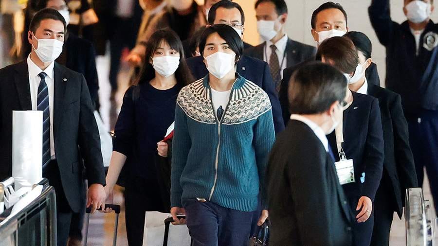 Ýaponiýanyň öňki şa gyzy Mako ýurdy terk etdi