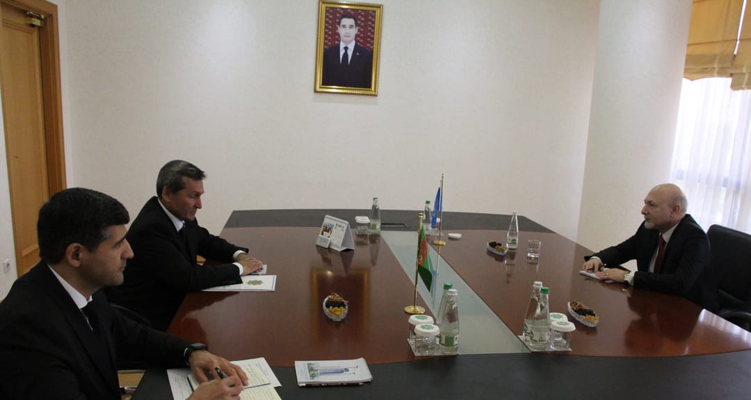 В МИД Туркменистана состоялась встреча с главой РЦПДЦА