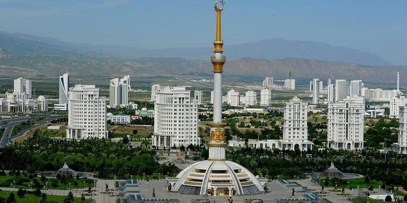 До конца года в Туркменистане планируется открыть 14 крупных объектов 