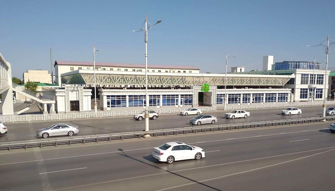 Aşgabatdaky «Jennet» bazarynyň işi wagtlaýyn çäklendirildi