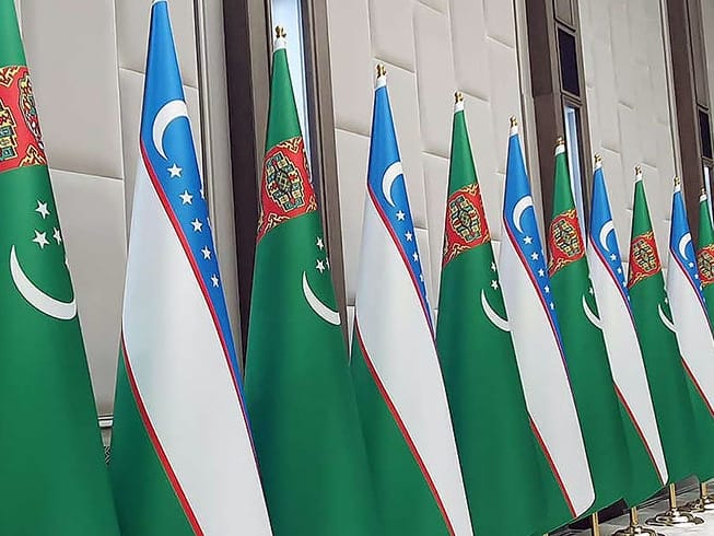 Посол Узбекистана в Туркменистане выдвинул ряд предложений по сотрудничеству в образовании