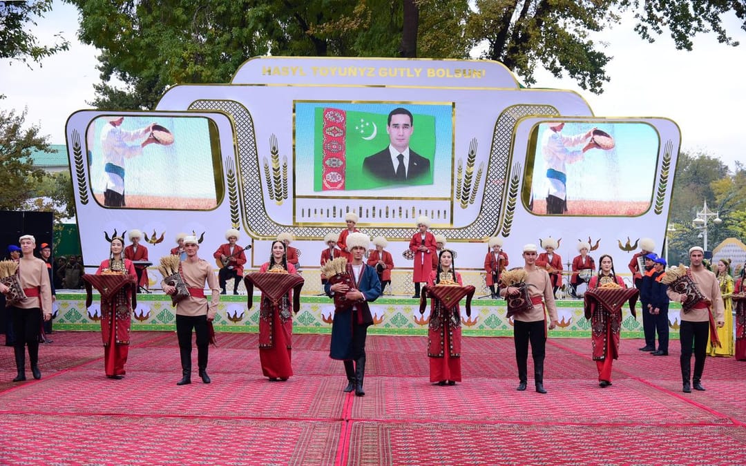 Türkmenistanda Hasyl toýy bellenildi