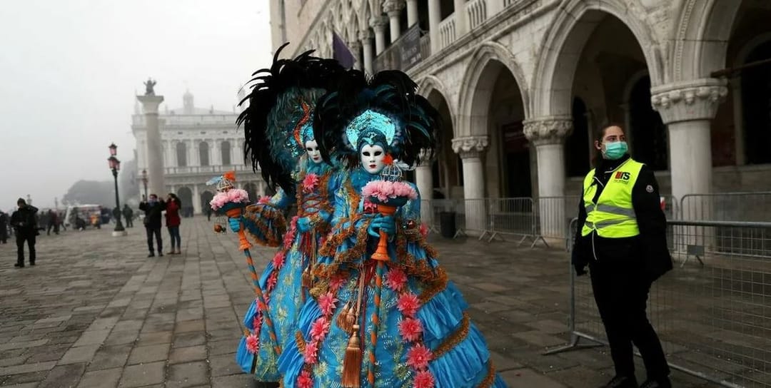 Карнавал в Венеции проходит без туристов