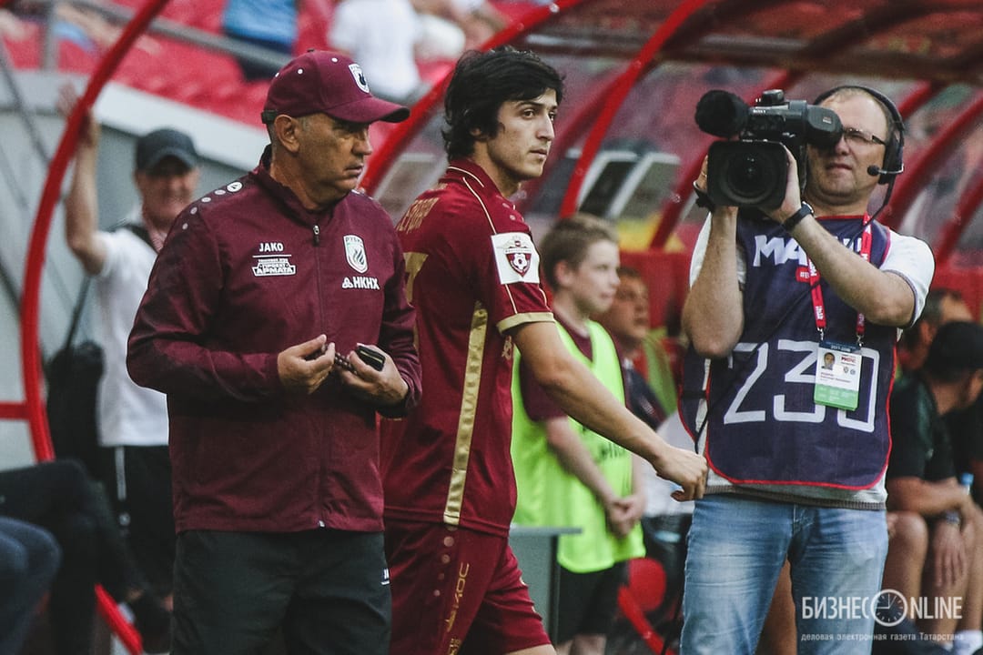 Курбан Бердыев: «Продажа Азмуна помогла «Рубину» в критической ситуации»