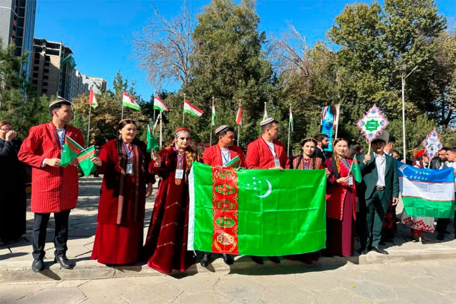 Turkmenistan participates in the international festival of puppet theaters in Tajikistan