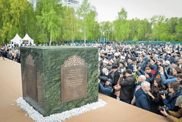 A memorial stone to commemorate the construction of the Cathedral Mosque was laid in Kazan