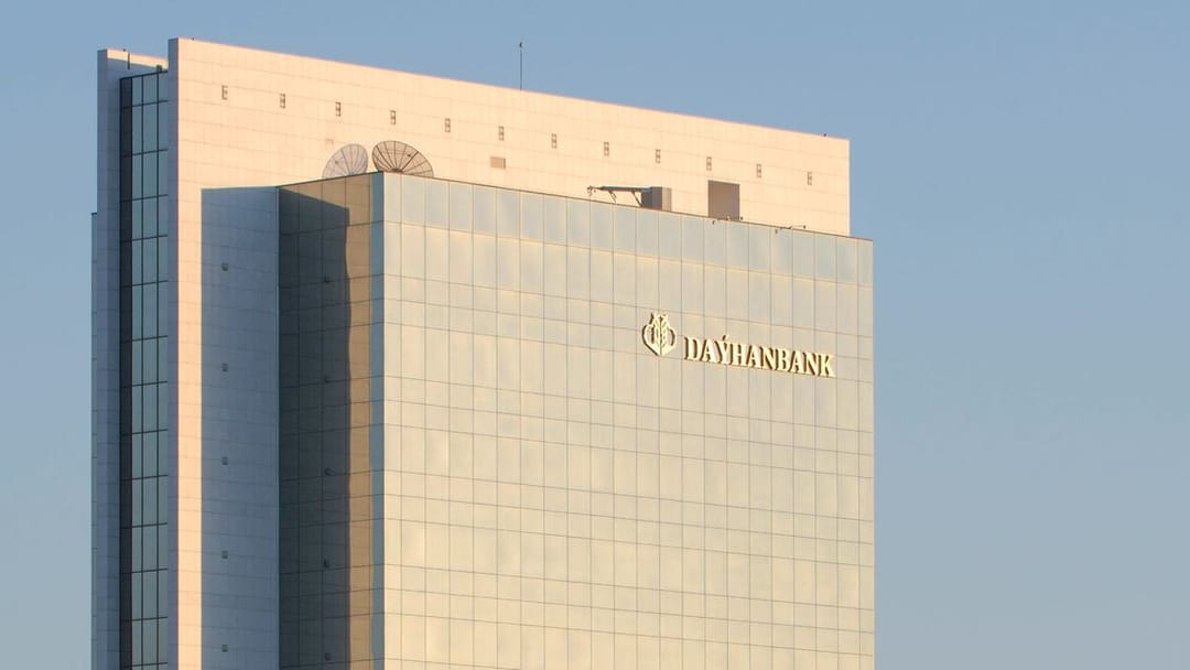 ГКБТ «Дайханбанк» предлагает студентам воспользоваться специальным кредитом