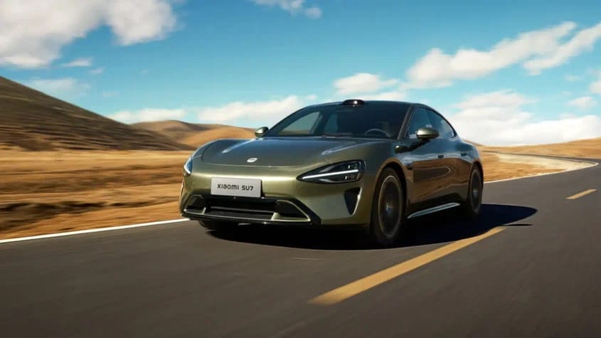 50 000 человек за полчаса оформили заказ на электроседан Xiaomi SU7