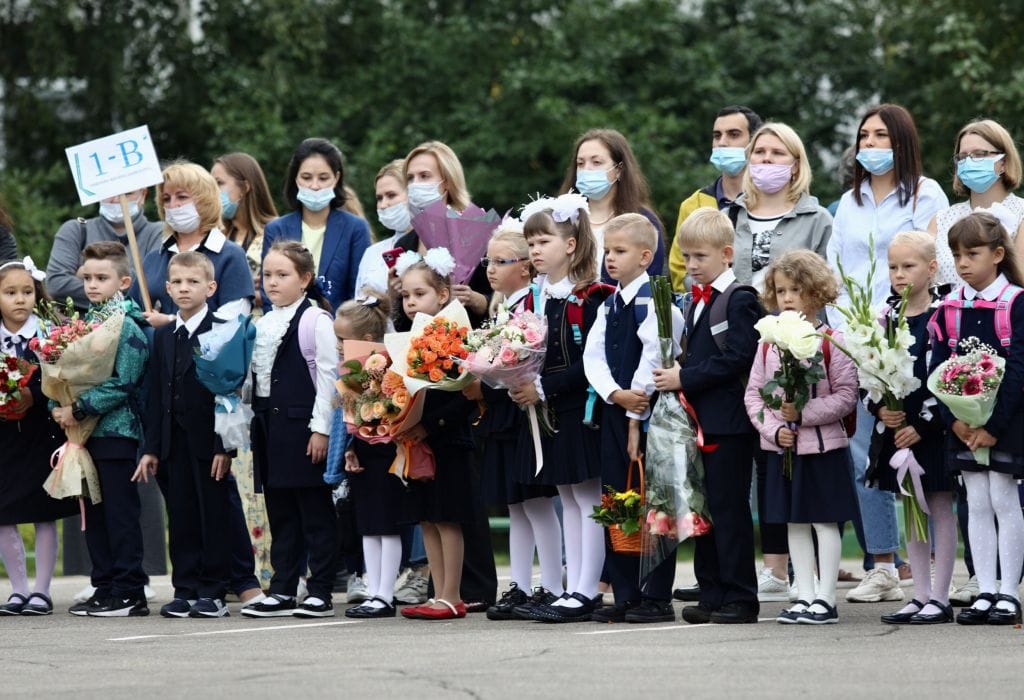 В России предложили перевести все школы на пятидневную учебную неделю